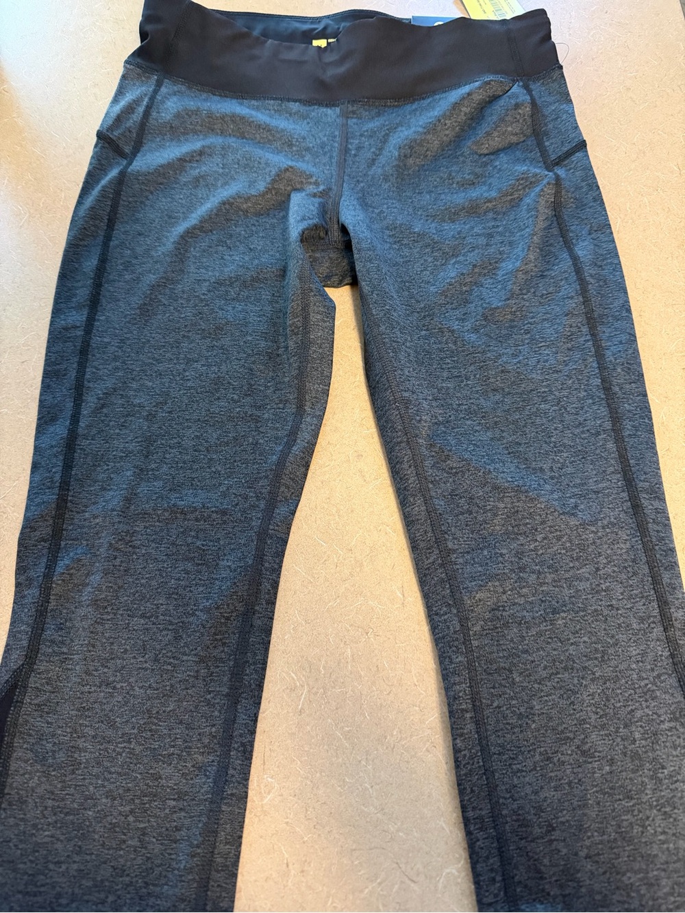Xersion Black and Heather Charcoal Workout Leggings
